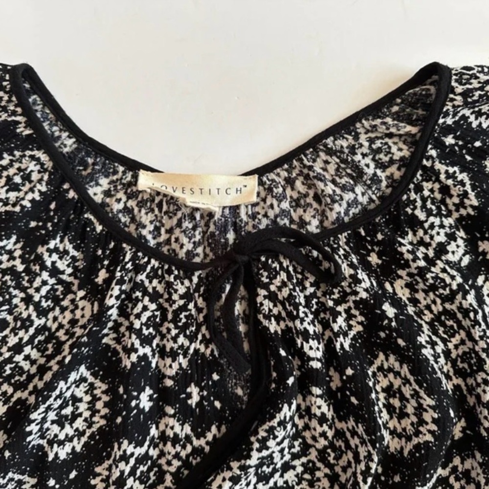 Lovestitch Black and White Boho Long Blouse Flare Sleeve Tie Front size Medium - Picture 7 of 10